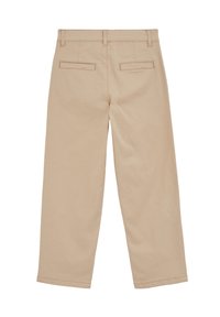 Beige kokvilnas bikses ar platu kāju dizainu, kurām ir divas aizmugurējās kabatas un gluda tekstūra. Redzama aparatūra vai rotājumi nav.