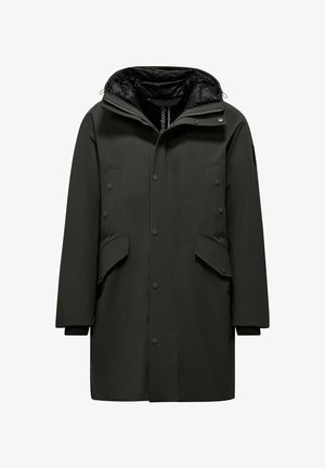 Donkergroen gewatteerde jas met een capuchon, voorzien van drukknopen, twee grote voorzakken en een gladde buitenkant.