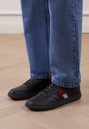 ESSENTIAL CUPSOLE EVO - Sneakers basse - black