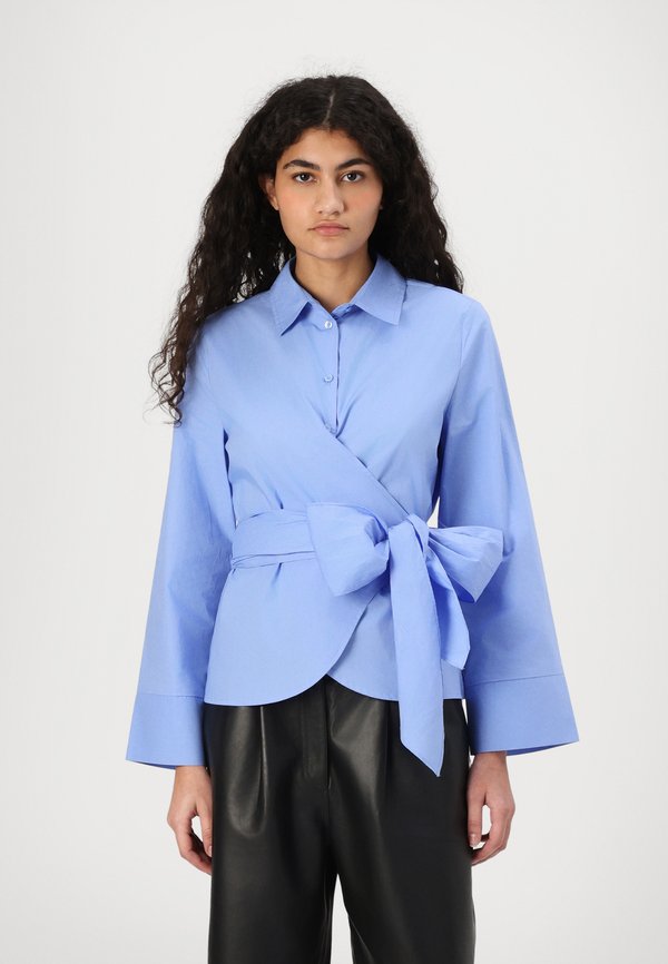 SLFAVIANA - Button-down blouse