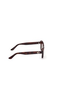 Tortoiseshell sunglasses with a smooth finish. Square frames, featuring metal accents on the arms, display a gold logo on one side.