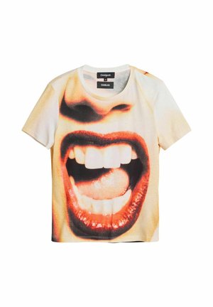 Trükipildiga T-särk - white