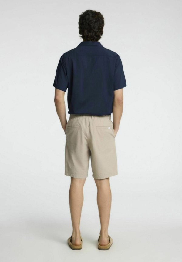 SLHREGULAR KARL SEERSUCKER - Shorts - pure cashmere3
