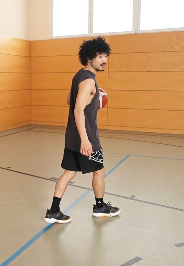 23 GRAPHIC SHORT - Sports shorts3