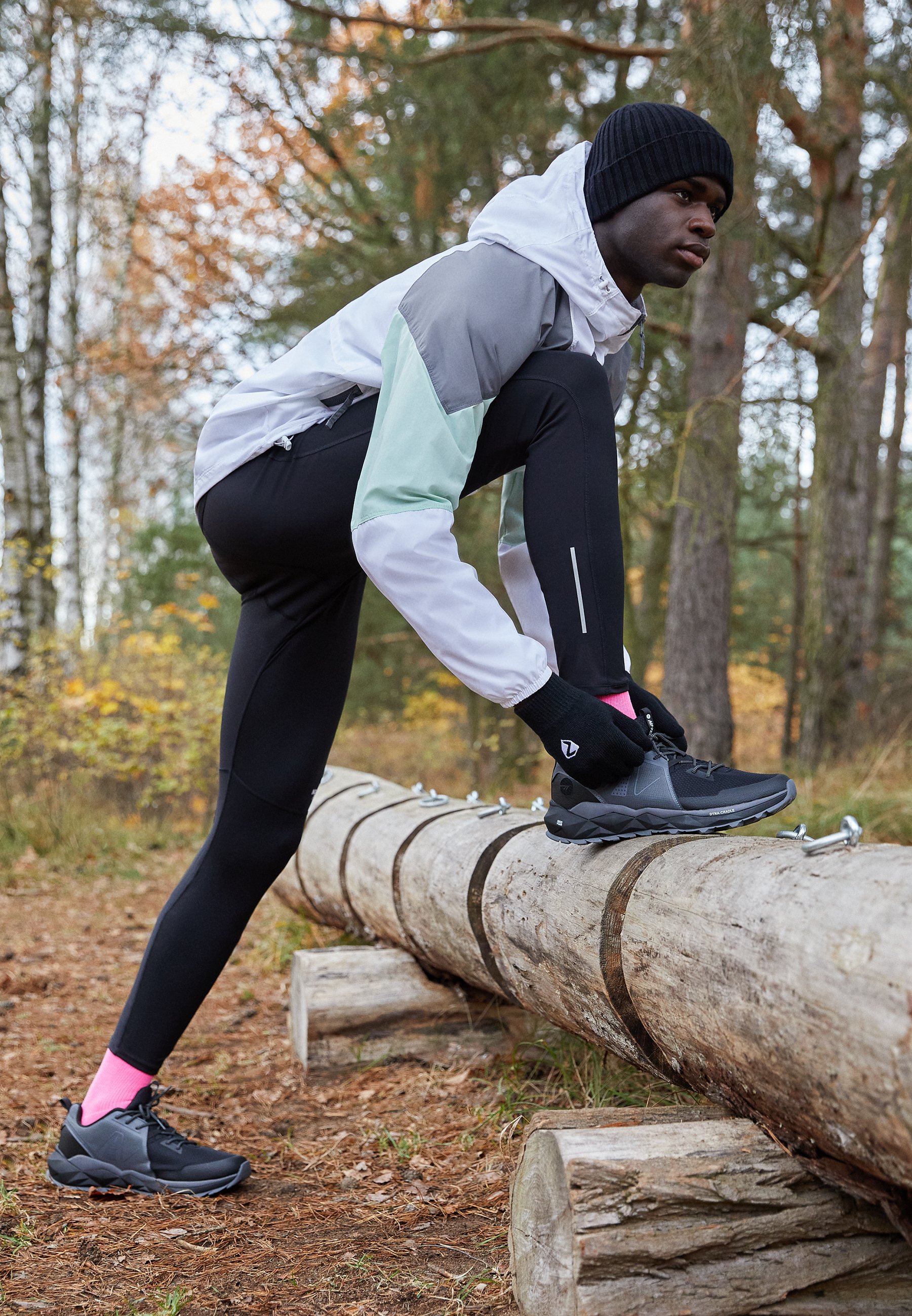 hi tec running trainers