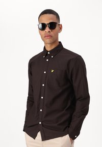 Lyle & Scott PLAIN OXFORD - Shirt - sediment