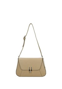 Béžová kožená kabelka přes rameno se sklápěcím uzávěrem, nastavitelným popruhem a stříbrným kovovým zapínáním.