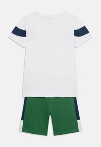 Ellesse LANO SET - Shorts - white