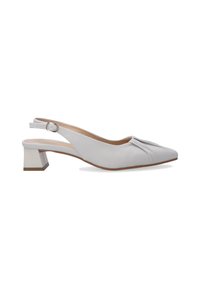 Jasnoszare buty typu slingback z okrągłym noskiem, plisowanym przodem i niskim obcasem w formie słupka. Posiadają regulowany pasek wokół kostki oraz gładki materiał syntetyczny.
