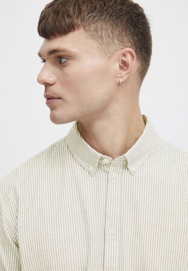 SDVal - Shirt - tree house3