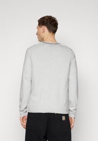 BOSS EVER - Pulover - light/pastel grey