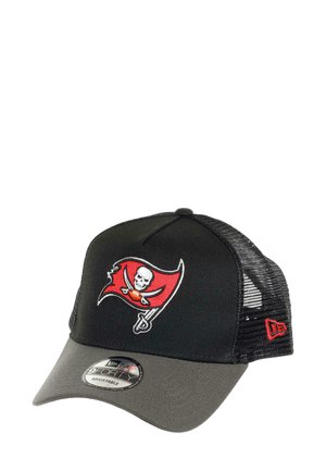 Black cap with a gray brim, featuring a red Tampa Bay Buccaneers logo and mesh sides. Includes a 9FORTY adjustable snapback detail.
