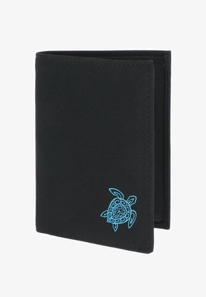 Schwarze Bifold-Geldbörse mit blauem Tribal-Schildkröten-Design in der unteren rechten Ecke, teilweise geöffnet vor weißem Hintergrund.