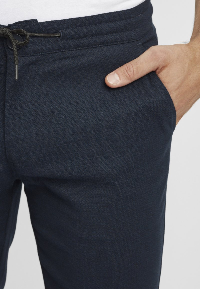 Herren Chinos | Blend BHPONTI Stoffhose dress blues/blau - XR30254 Herren Chinos | Blend BHPONTI Stoffhose dress blues/blau - XR30254