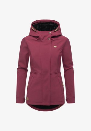 Burgunderfarbene Softshell-Jacke mit hohem Kragen, goldfarbenen Knopf-Details, Seitentaschen und abgerundetem Saum. Fleecegefüttertes Innenfutter für Wärme.