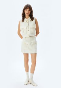 Koton CROP - Vest - beige
