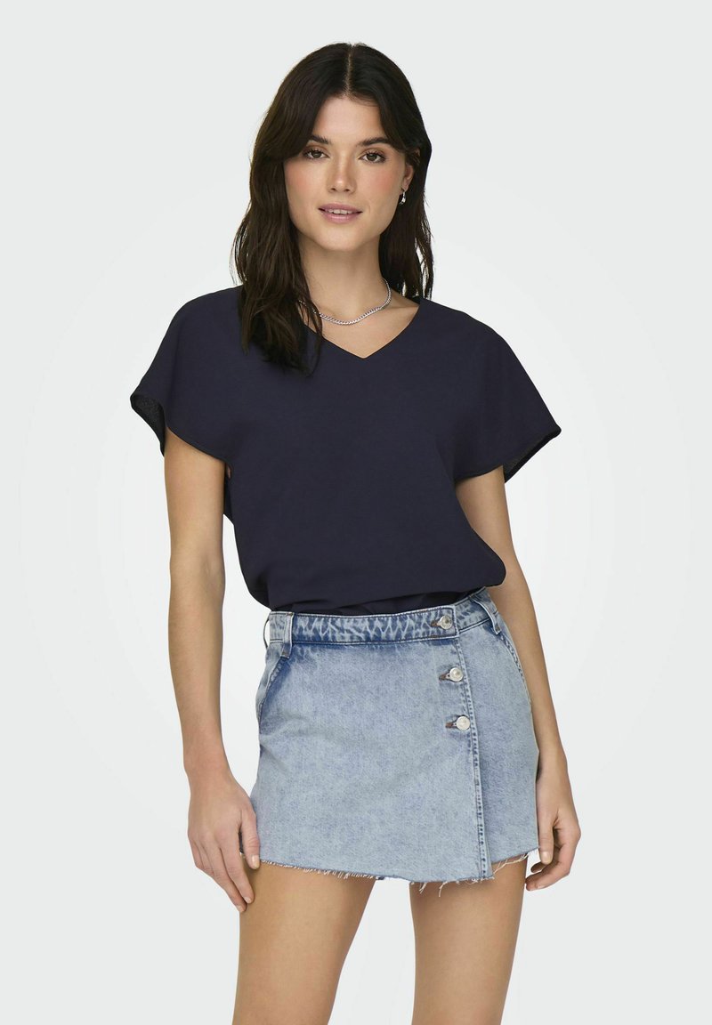 ONLY NORMAL GESCHNITTEN RUDHALS  - T-shirt basique - night sky