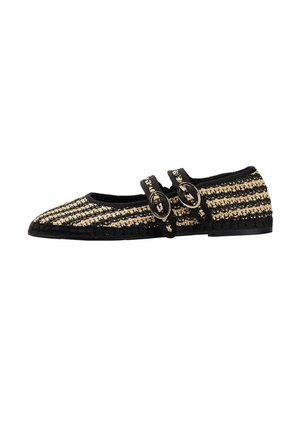Zapato tipo Mary Jane tejido plano con rayas negras y beige y dos correas con hebilla en la parte superior.