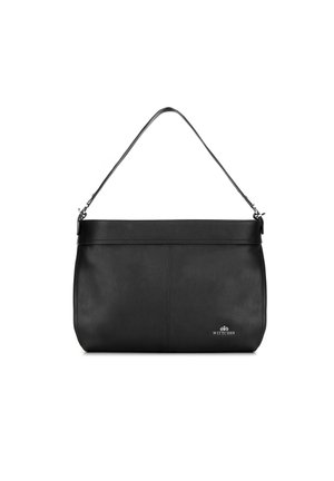 Borsa a spalla in pelle nera con una texture liscia e manico superiore. Presenta una chiusura zip, cuciture decorative e dettaglio del logo sulla parte anteriore.