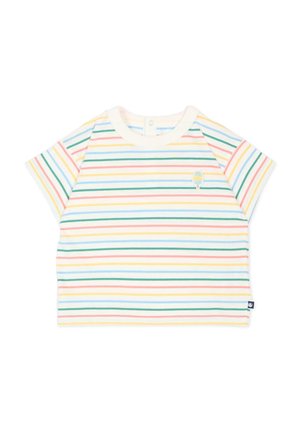 Witte peutershirt met korte mouwen en horizontale pastelstrepen in geel, groen, blauw en roze, met een klein ijsjespatch op de borst.