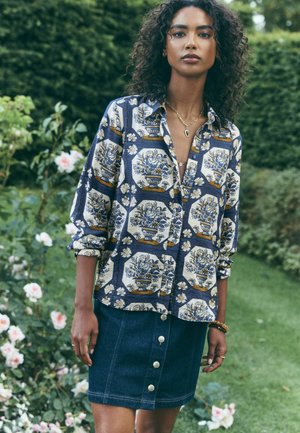 Next, LONG SLEEVE SHIRT - Hemdbluse - national trust x next blue floral vase print