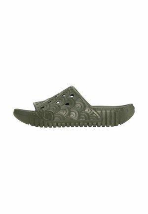 BIRCH02 - Chanclas de baño - army