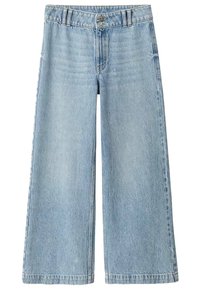 Jeans de pierna ancha de color azul claro, hechos de denim, con cierre de botón, bolsillos frontales y una textura ligeramente deslucida.