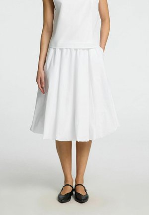 Selected Femme MIDI BUBBLE HEM - Ballonnederdele - bright white