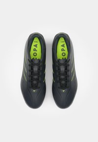 adidas Performance COPA PURE - Fotballsko til fast underlag - core black/solid grey/lucid lemon