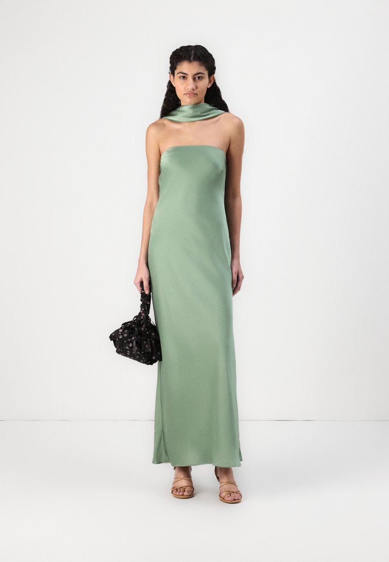 Abercrombie & Fitch The A&F Julia Strapless Scarf Maxi Dress - Cocktail dress / Party dress - hedge green/mint - Zalando Abercrombie & Fitch The A&F Julia Strapless Scarf Maxi Dress - Cocktail dress / Party dress - hedge green/mint - Zalando