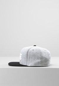 Vans MN DROP V II SNAPBACK - Cappellino - heather grey