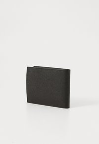 Portofel negru din material texturat asemănător cu pielea, având o formă rectangulară și o finisare netedă, fără hardware sau accente vizibile.