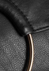 DEPECHE Taška cez plece - black nero