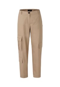 Beige Cargo-Hosen mit schmaler Passform, mehreren Utility-Taschen, Knopfverschluss und einer glatten Baumwollstofftextur.
