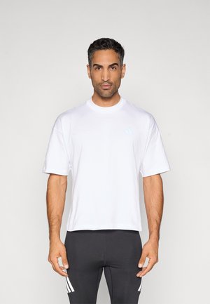 ADI365 C TEE UF - T-shirt imprimé - white