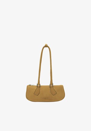 Petit sac à main rectangulaire en daim beige avec une longue bandoulière, une fermeture éclair argentée et le logo "Liebeskind Berlin" sur le devant.