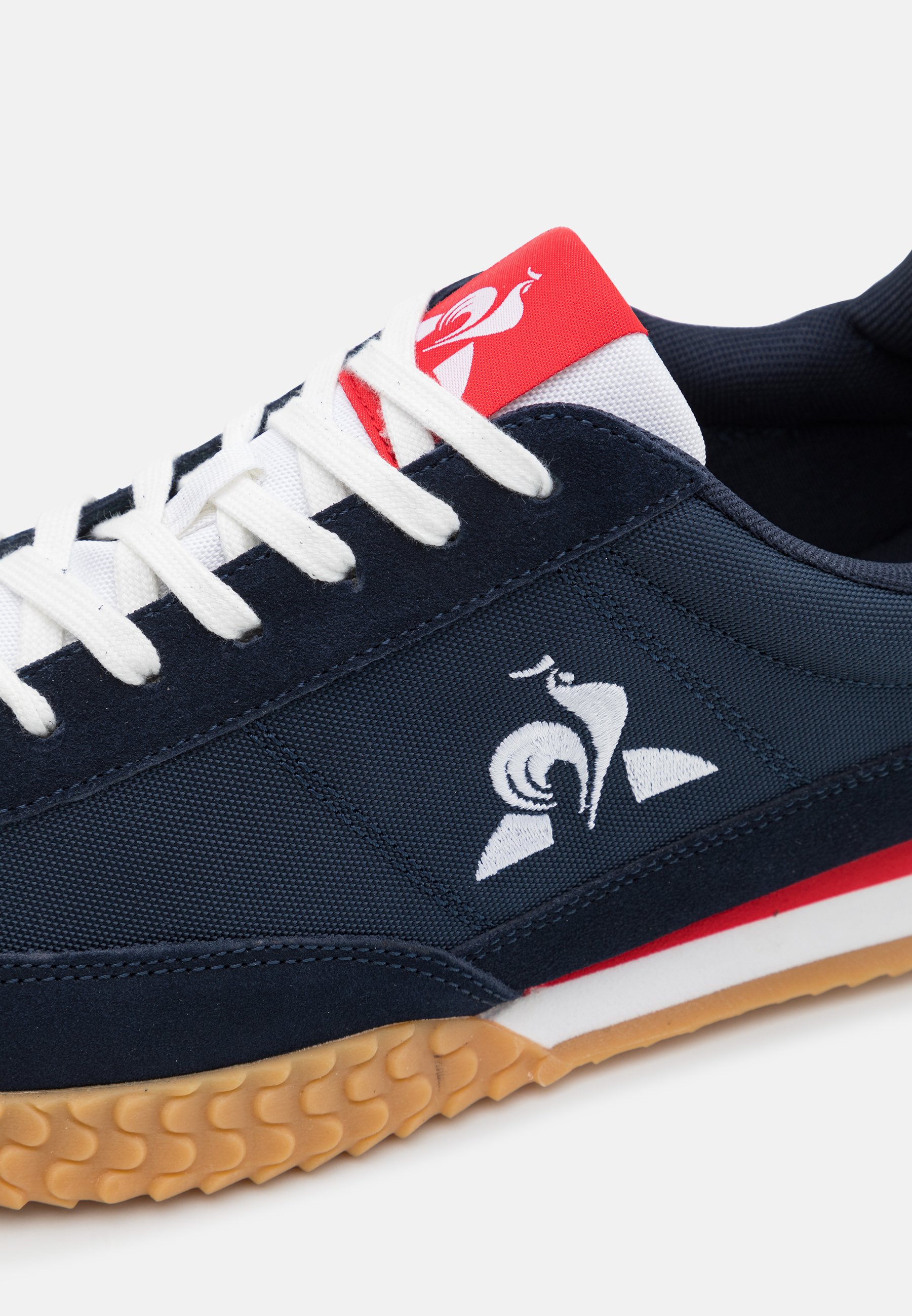 basket le coq sportif bleu marine