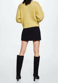 Mango Strickpullover - light yellow