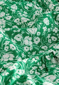 Next MATERNITY SLEEVE - REGULAR FIT - Rochie de zi - green floral