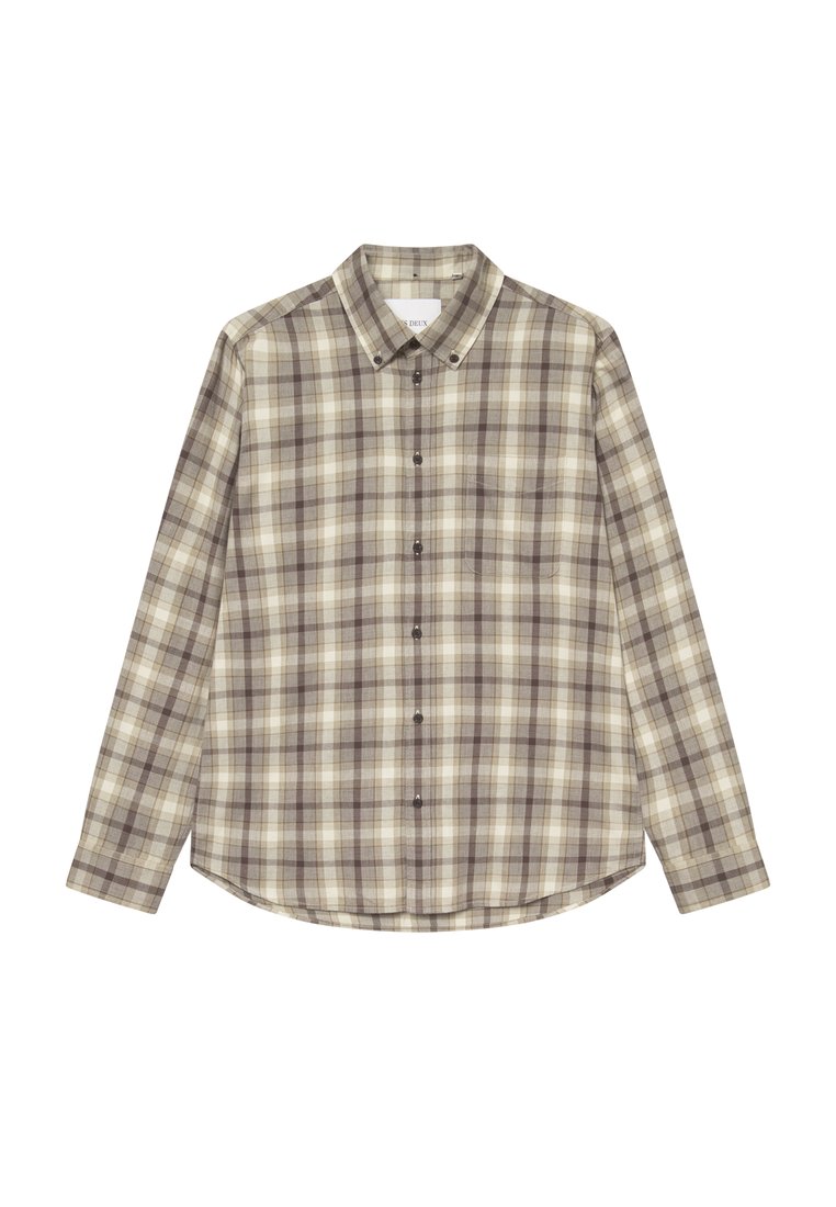 Μακρυμάνικη πουκάμισο με κουμπιά σε μπεζ και καφέ καρώ σχέδιο. Διαθέτει αιχμηρό γιακά, μπροστινά κουμπιά και μία τσέπη στο στήθος.