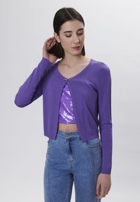 INFLUENCER Chaqueta de punto - violet