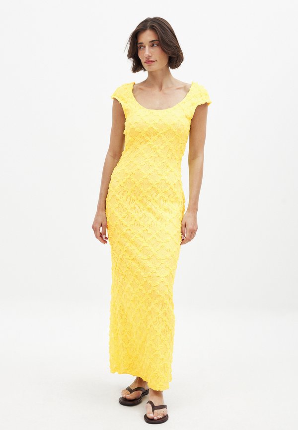 OPEN BACK - Maxikleid