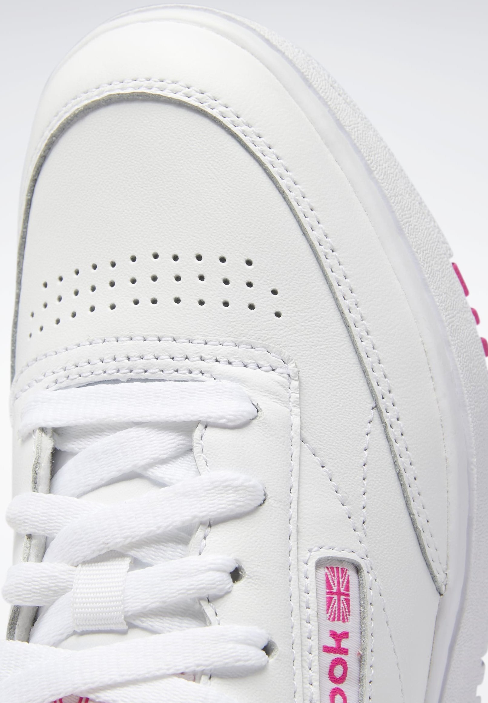 Reebok Classic CLUB C DOUBLE Joggesko whitewhitepropnk Reebok Classic CLUB C DOUBLE Joggesko whitewhitepropnk