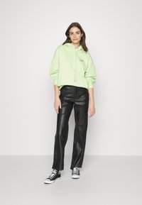 Calvin Klein Jeans OVERSIZED HOODIE - Felpa con cappuccio - exotic mint