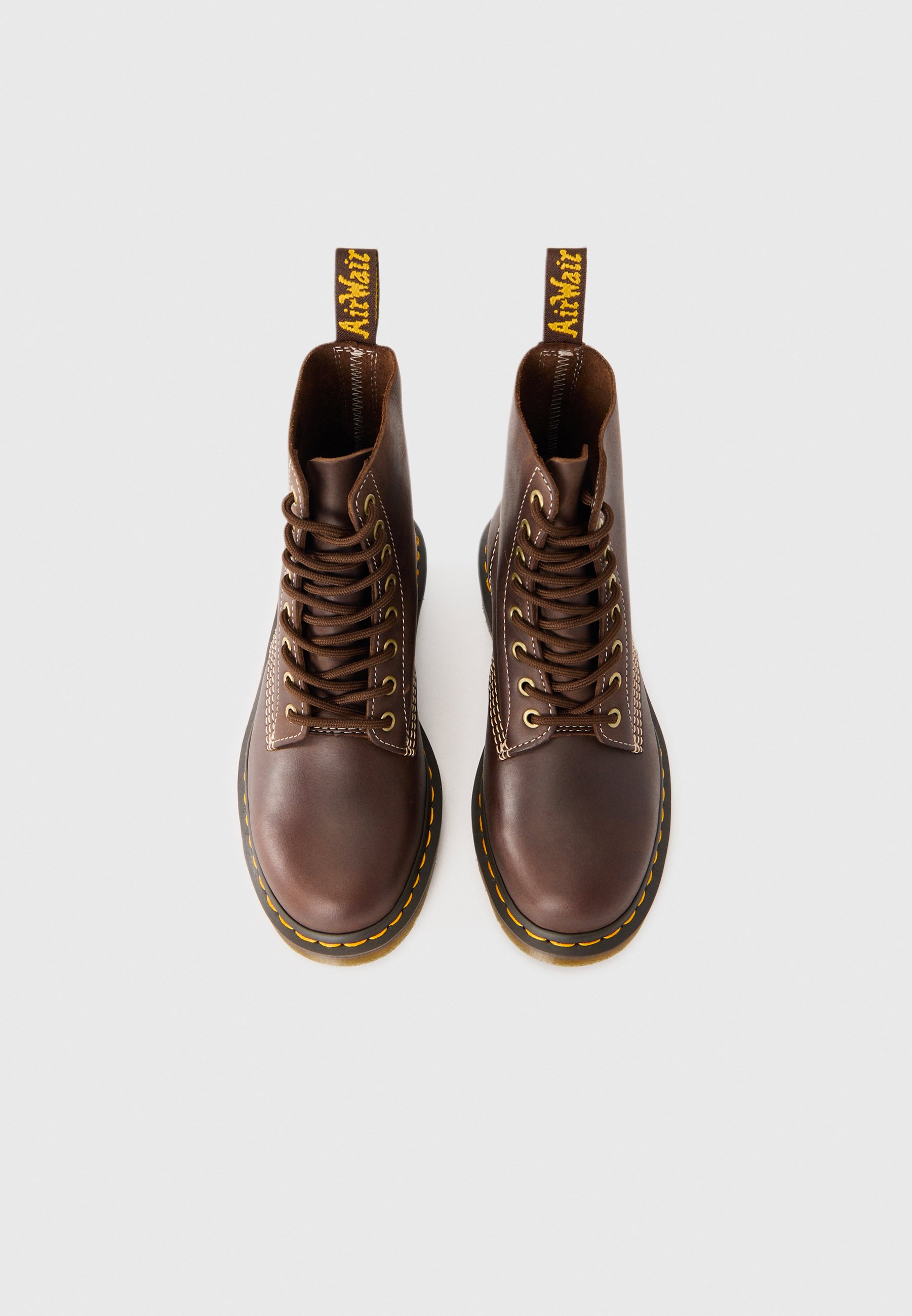 Dr. Martens PASCAL 8 EYE BOOT - Botines con cordones - dark brown