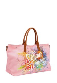 Borsa a tracolla di tessuto rosa con manici in pelle marrone, presenta un design colorato di schizzi di vernice e il testo "È tempo d'estate!" in bianco.