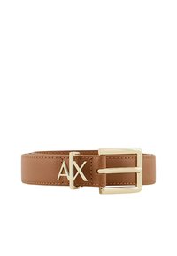 Cintura in pelle marrone con fibbia in metallo dorato e logo "AX" in rilievo sul cinturino di pelle.
