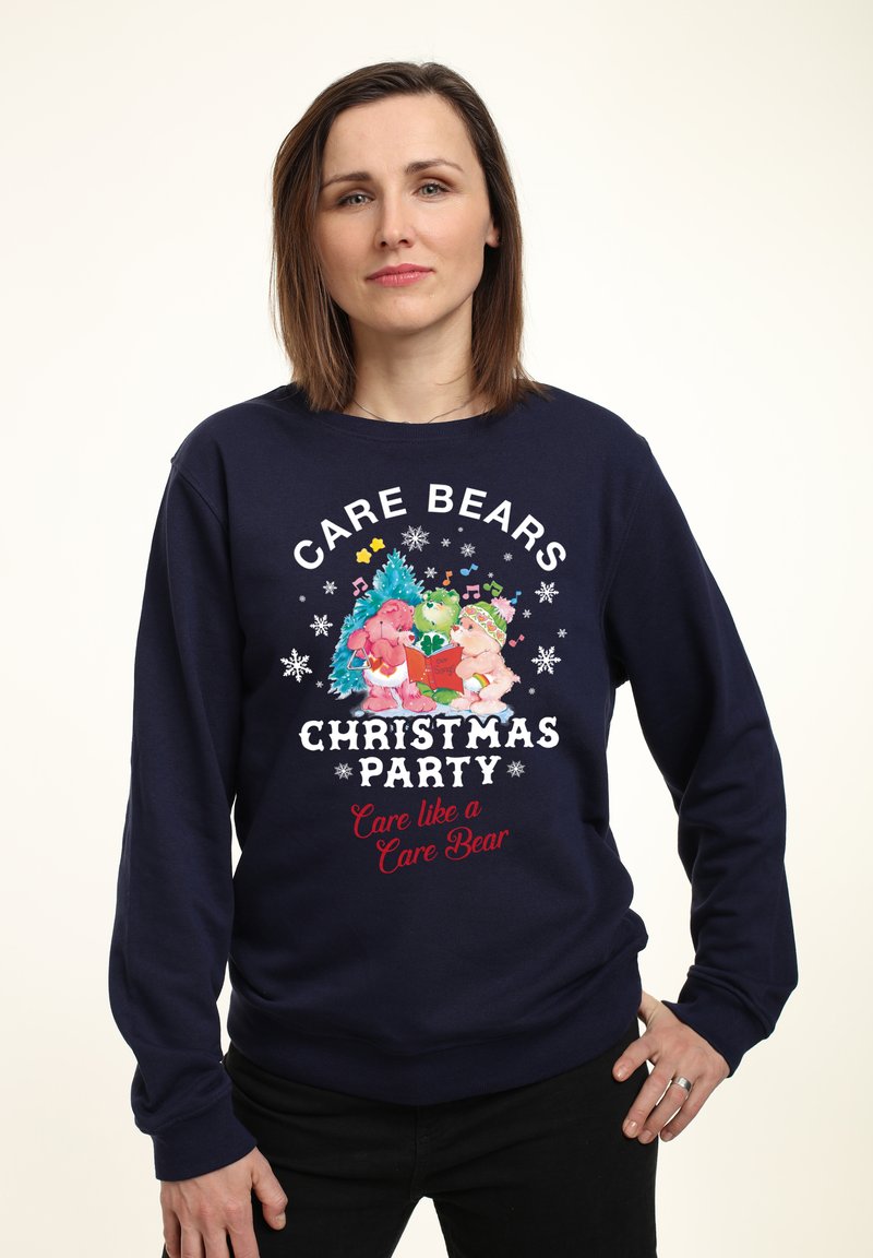 Granatowy sweatshirt z kolorową grafiką Care Bears i napisem "Świąteczna impreza", płatkami śniegu oraz świątecznymi detalami. Przyjemny materiał.