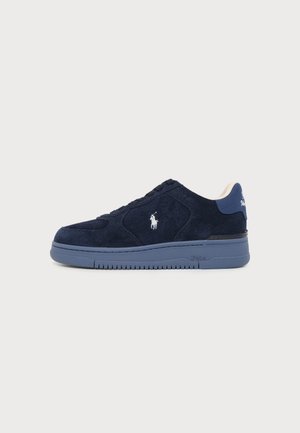 Polo Ralph Lauren MASTR SNEAKERS LOW TOP LACE UNISEX - Baskets basses - tonal hunter navy