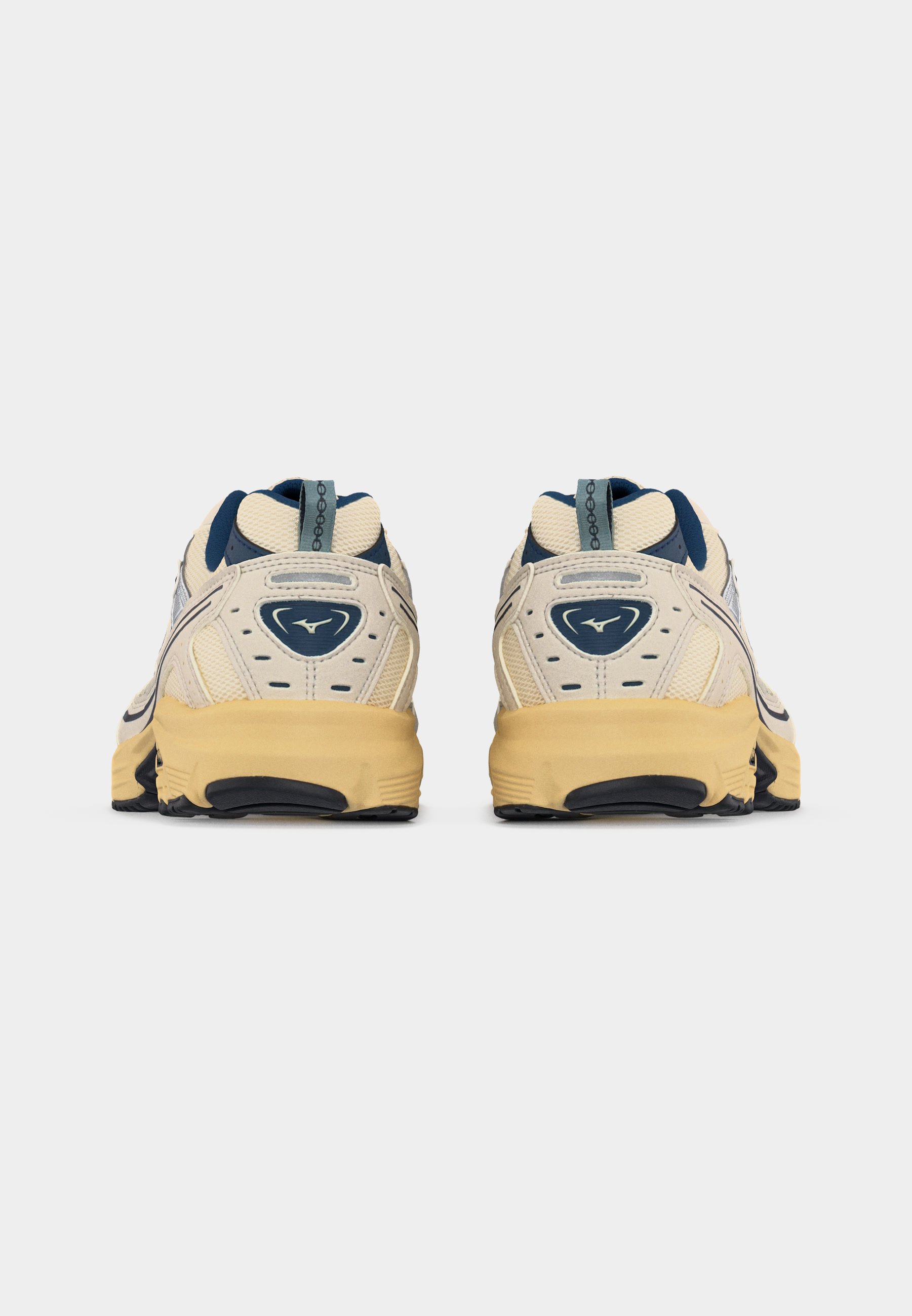 Mizuno Sportstyle MXR CASUAL UNISEX - Trainers - pristine/sailor